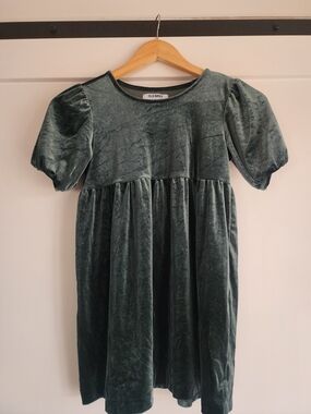 Old Navy Girls' Velvet Puff-Sleeve Dress in Dark Green